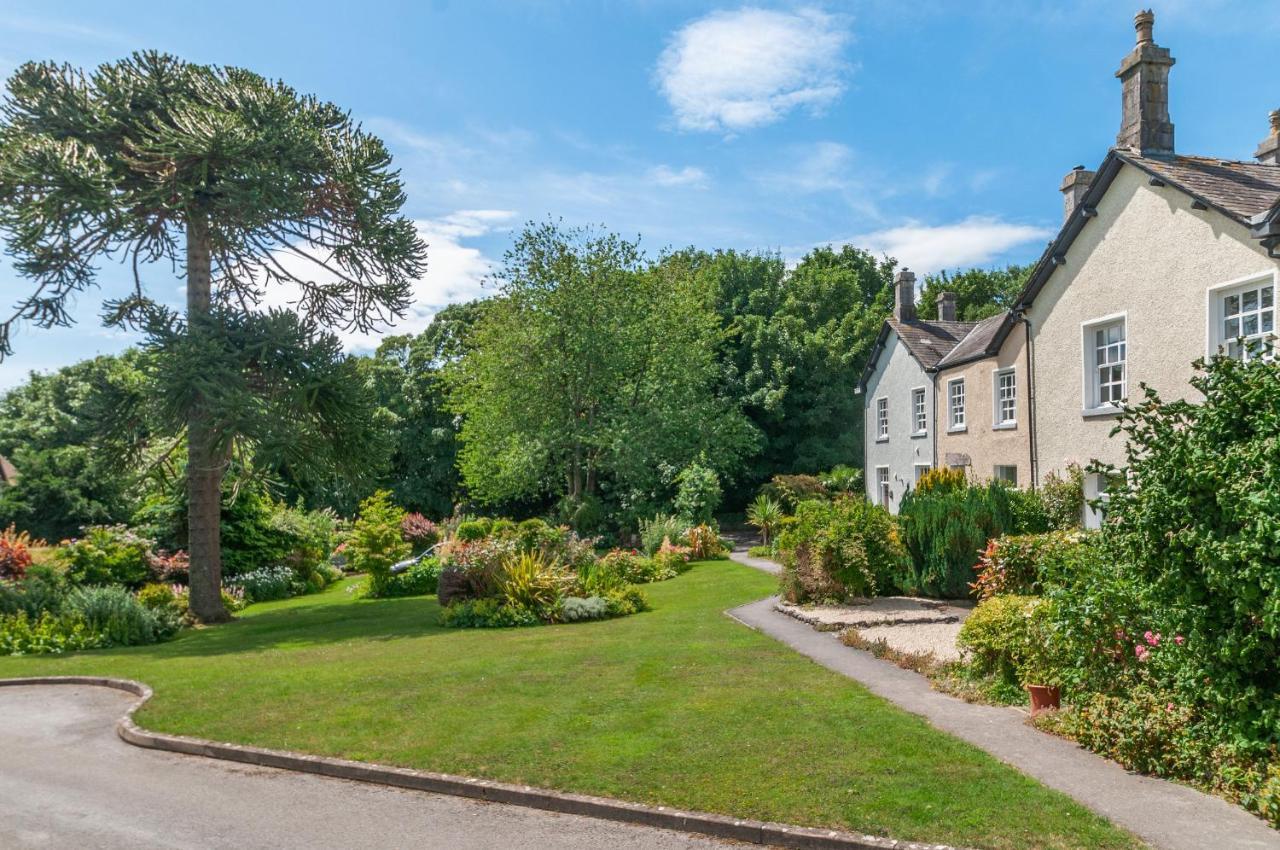 8 Kents Bank House Apartment Grange-over-Sands Exterior photo